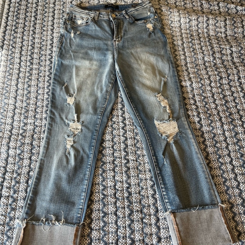 Judy Blue Light Blue Distressed Boyfriend Jeans